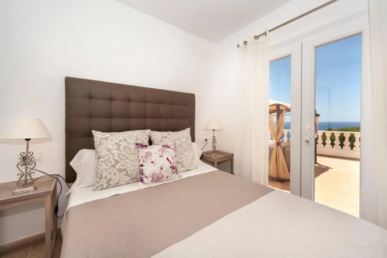 Vakantiehuis Es Macar, Warm Pool Villa Es Canutells Spanje